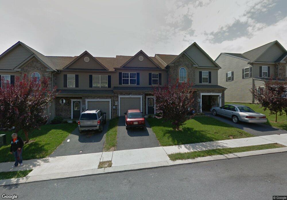 424 Channing Dr, Chambersburg, PA 17201 - photo 1