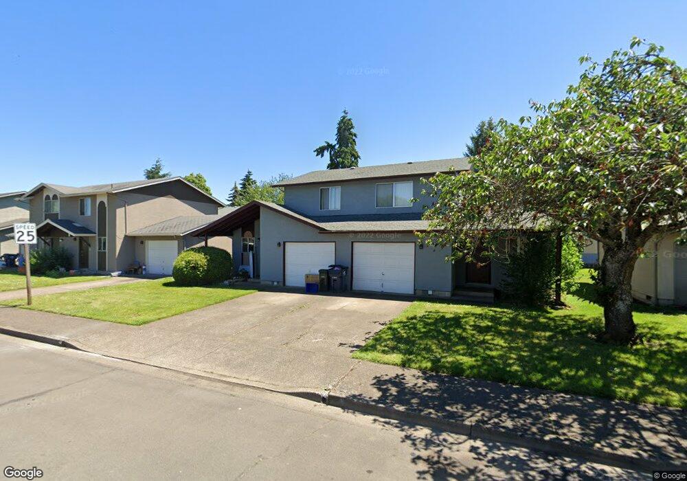 25 V St, Springfield, OR 97477 - photo 1