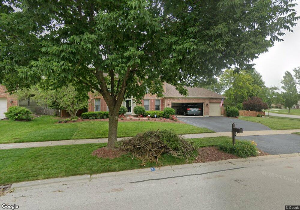 4048 Falcon Dr, Naperville, IL 60564 - photo 1