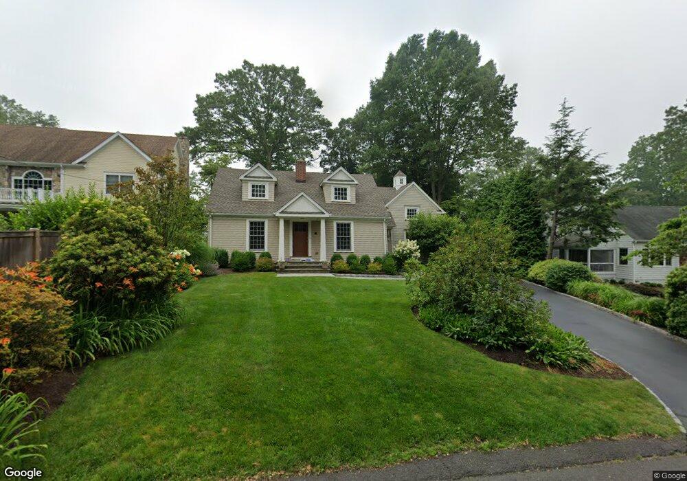 12 W Elm St, Darien, CT 06820 - photo 1
