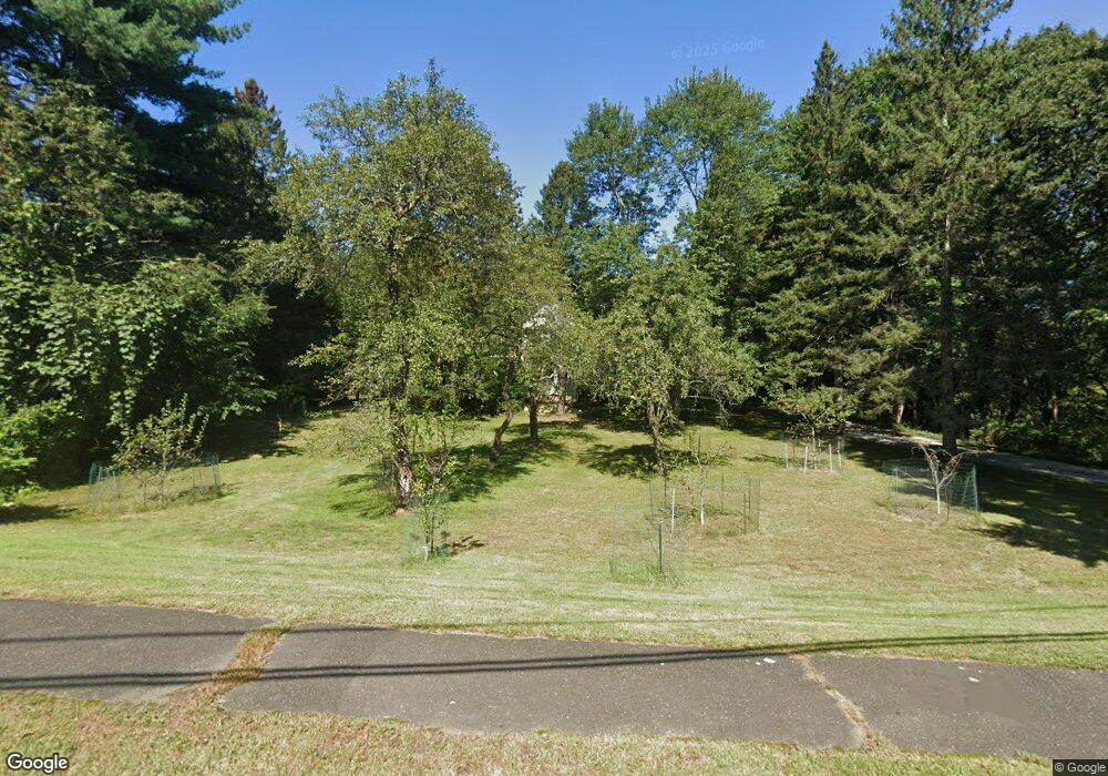 67 Sanborn Ln, Reading, MA 01867 - photo 1