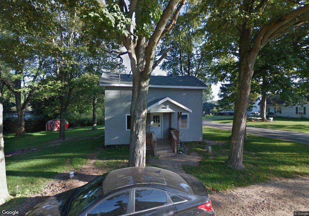 15 E Walker St, Rolling Prairie, IN 46371 - photo 1