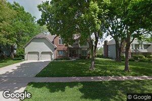 4708 Muirfield Dr, Lawrence, KS 66047