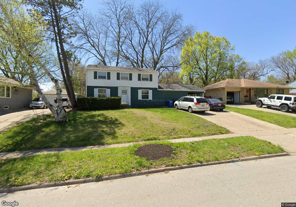 2700 Holcomb Ave, Des Moines, IA 50310 - photo 1