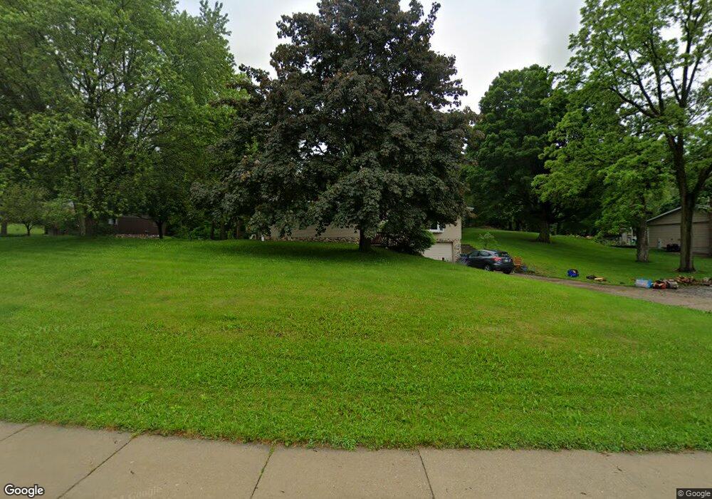 160 Maple Ave S unit 5, Slinger, WI 53086 - photo 1