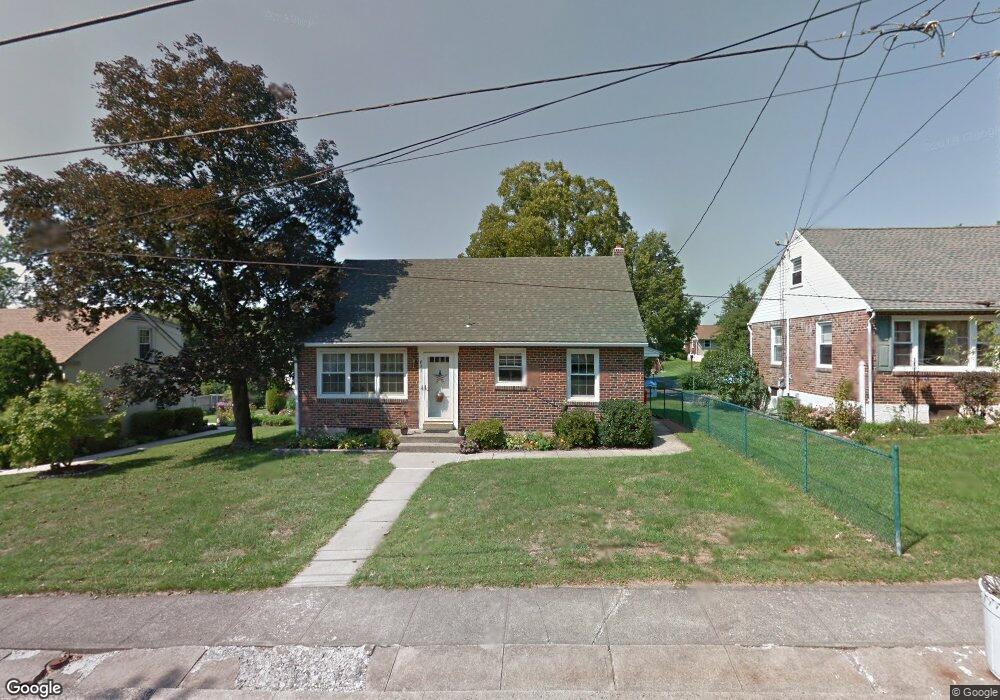 821 Logan St, Pottstown, PA 19464 - photo 1