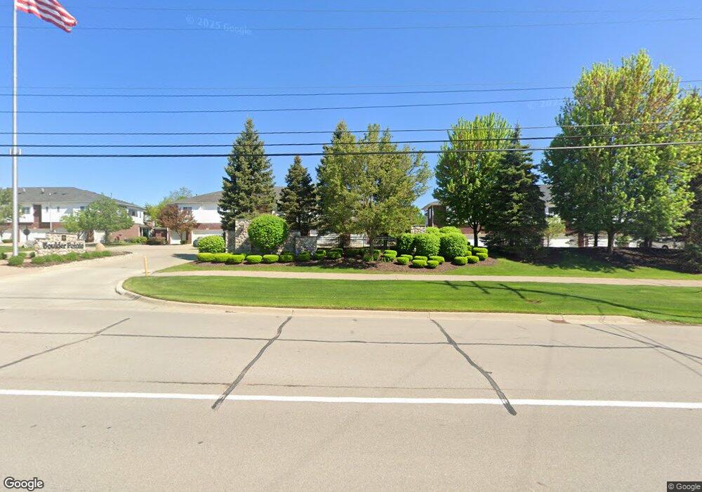 6817 Boulder Pointe Dr unit 30, Washington, MI 48094 - photo 1