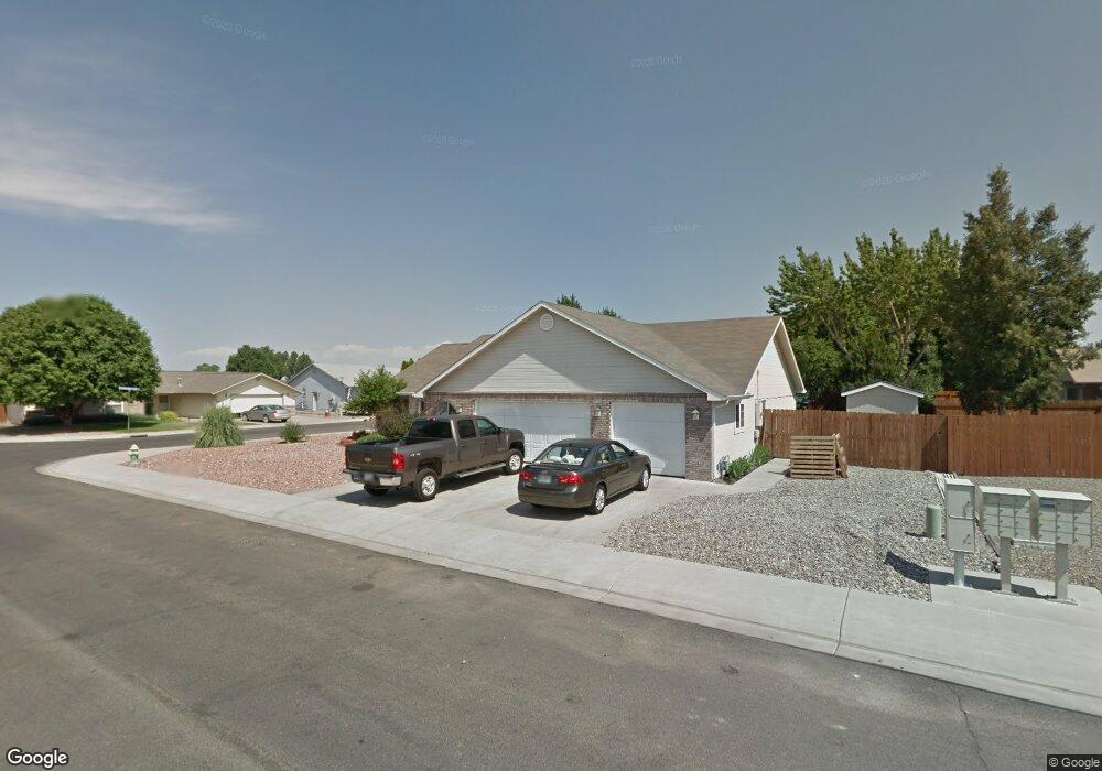2464 Cimarron Dr, Grand Junction, CO 81505 - photo 1