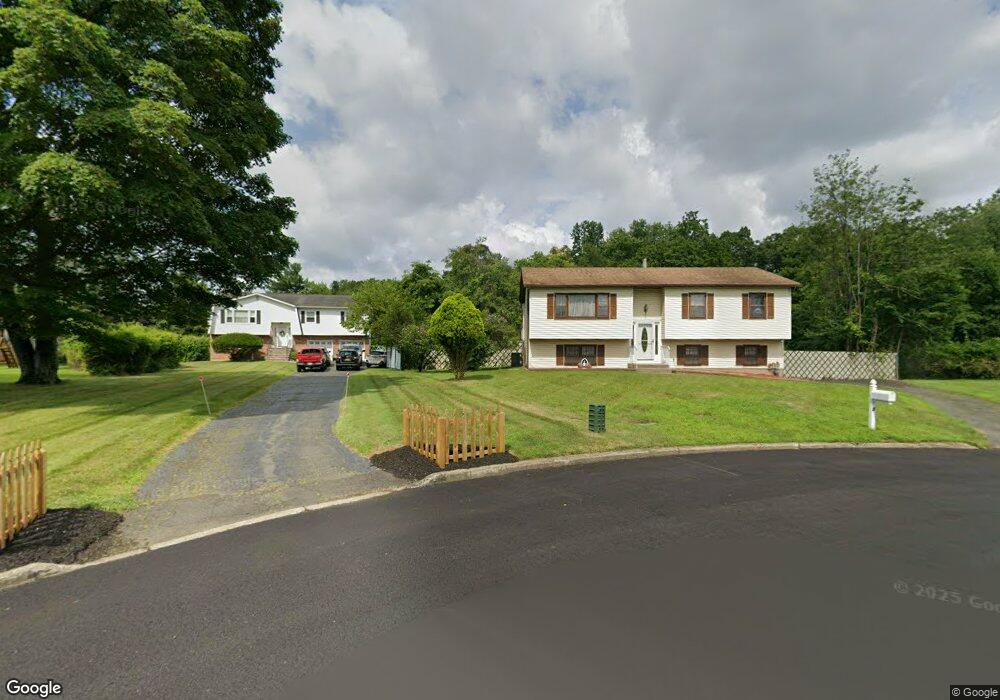 7 Roxbury Ct, Spring Valley, NY 10977 - photo 1