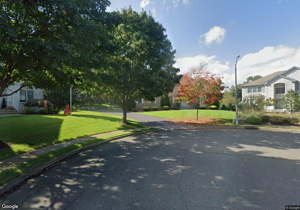 60 Hollybrook Rd, Paramus, NJ 07652 - photo 1