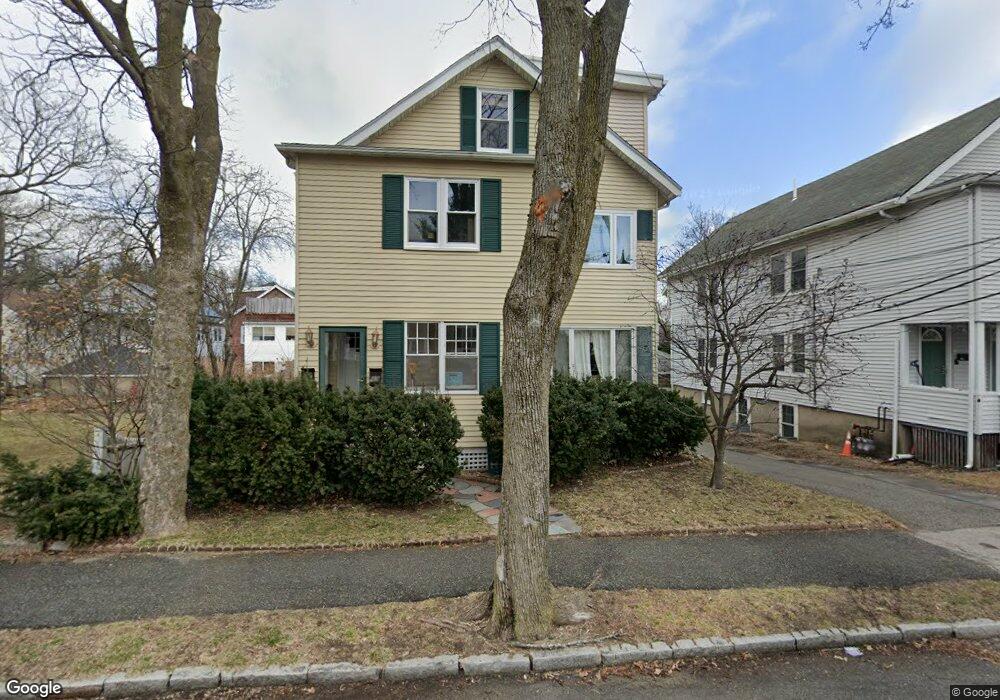 51 Decatur St unit 2, Arlington, MA 02474 - photo 1