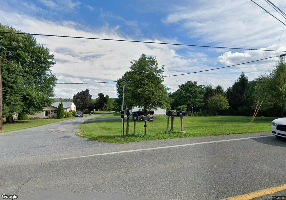 3101 Pricetown Rd, Temple, PA 19560 - photo 1