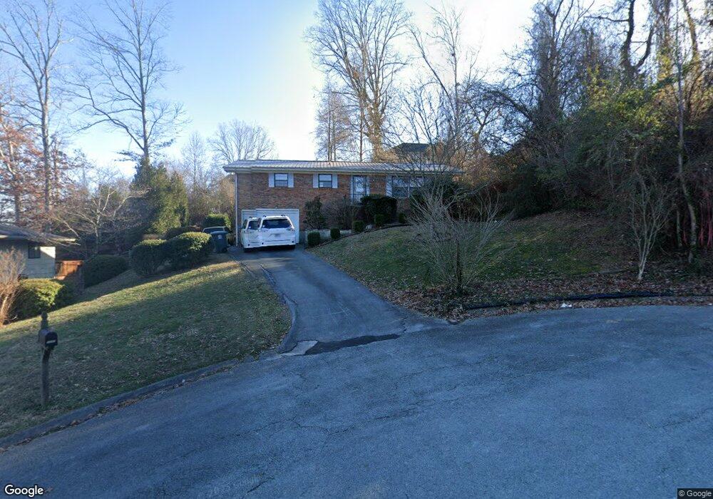 1322 Easy Ln, Hixson, TN 37343 - photo 1