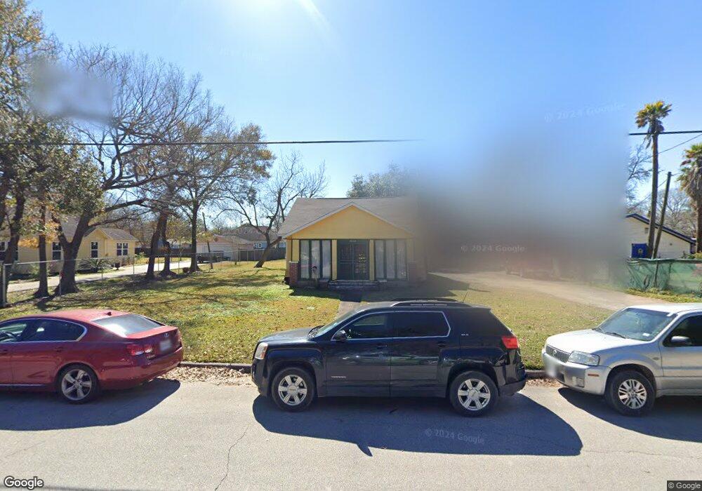 8214 Detroit St, Houston, TX 77017 - photo 1
