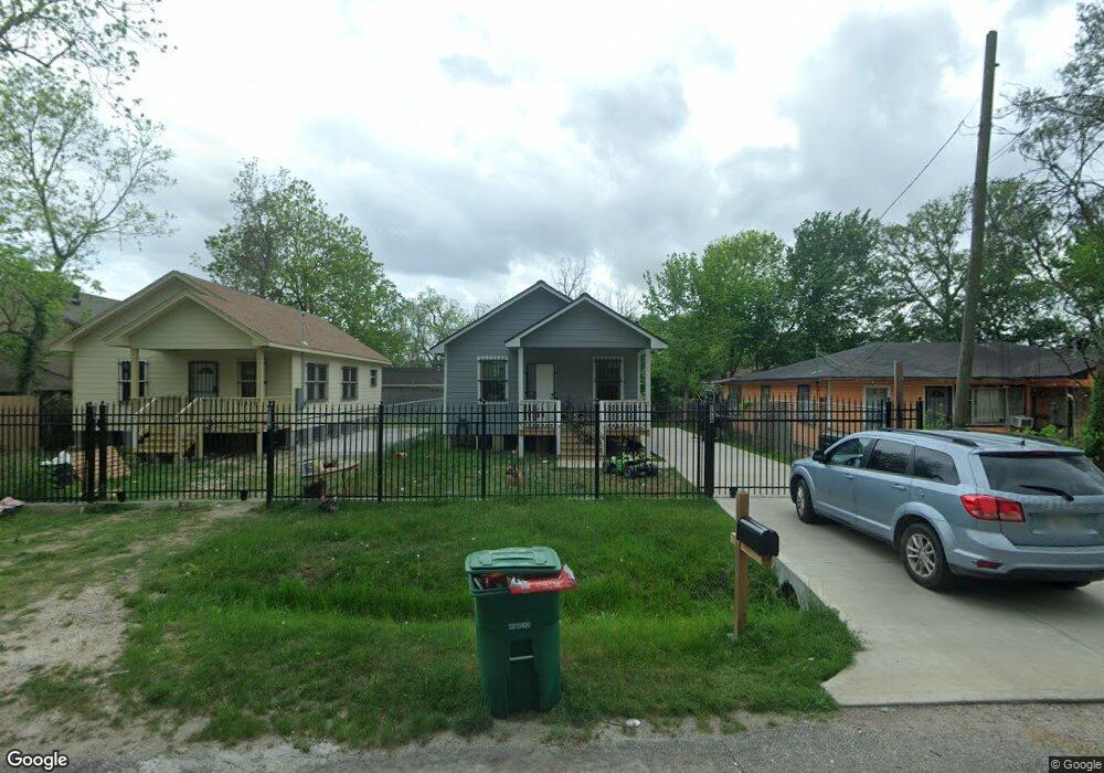2614 Eva St, Houston, TX 77093 - photo 1