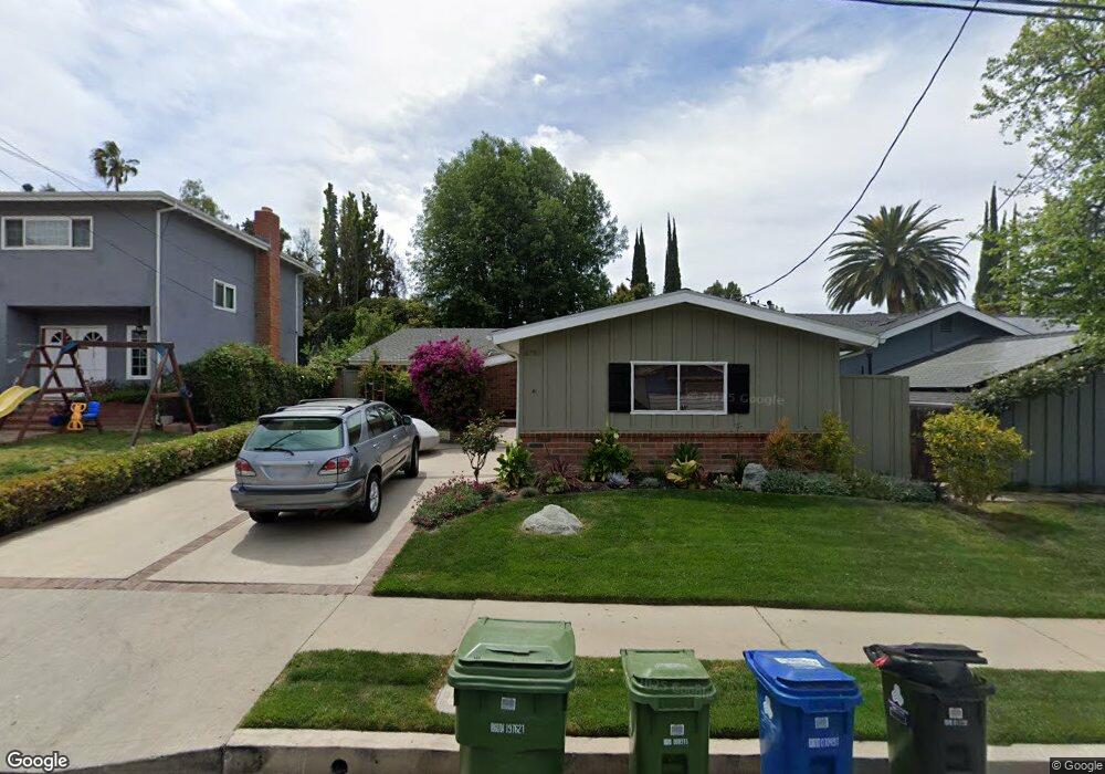 4619 Santa Lucia Dr, Woodland Hills, CA 91364 - photo 1