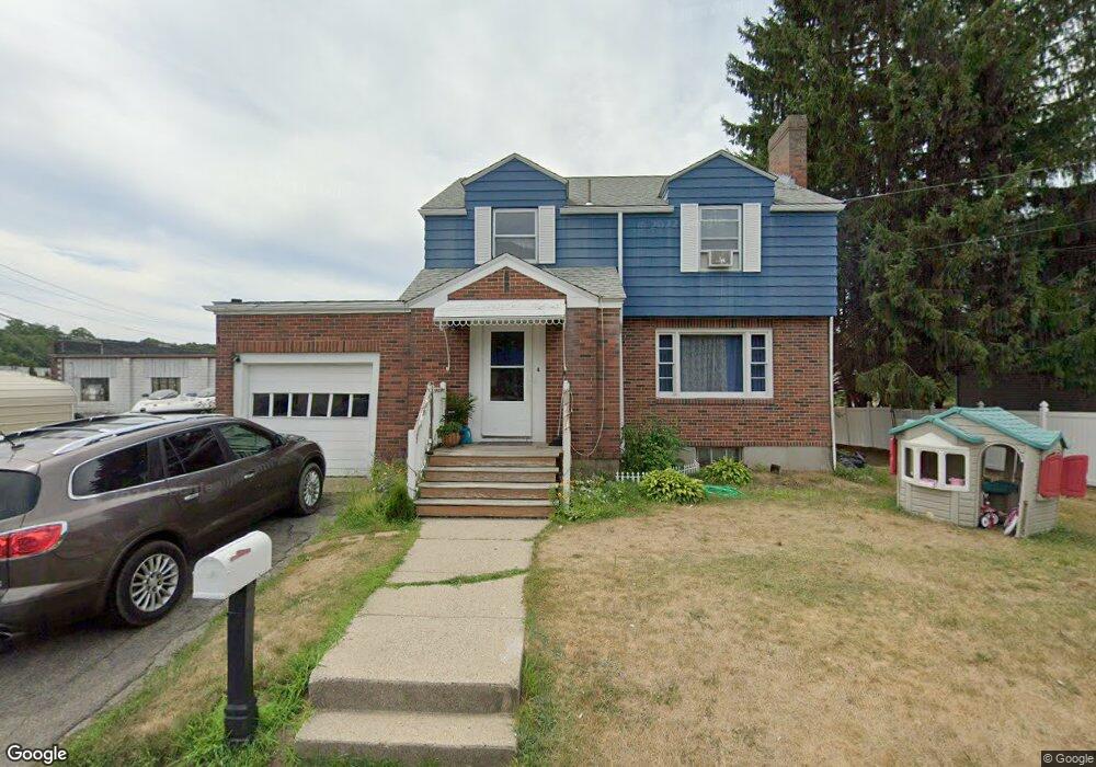 4 Prairie St, Milford, MA 01757 - photo 1