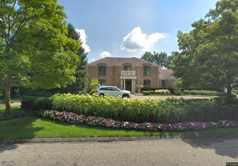 1106 Charrington Rd, Bloomfield Hills, MI 48301 - photo 1