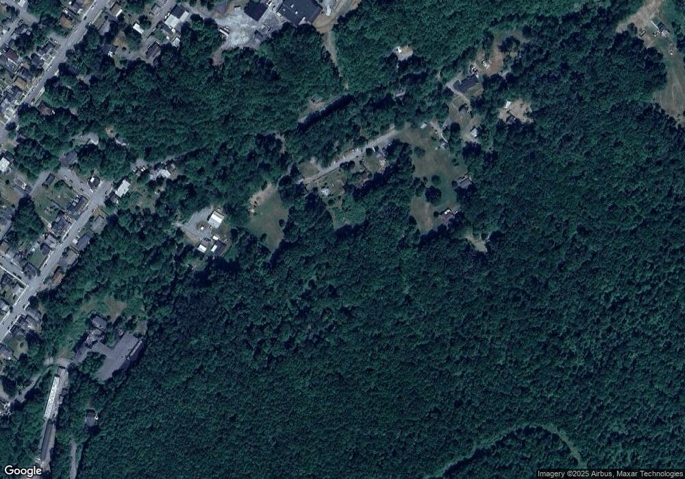 830 Laurel St, Jim Thorpe, PA 18229 - photo 1