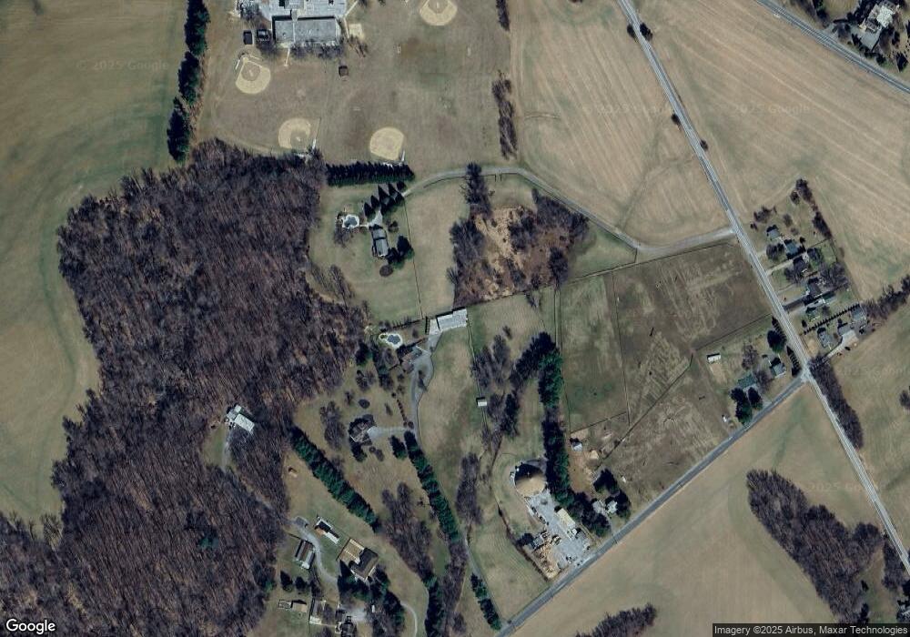 17122 Ridge Rd, Upperco, MD 21155 - photo 1