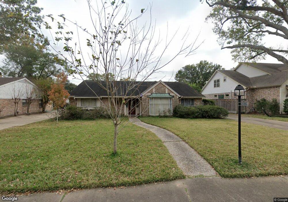 10039 Chevy Chase Dr, Houston, TX 77042 - photo 1