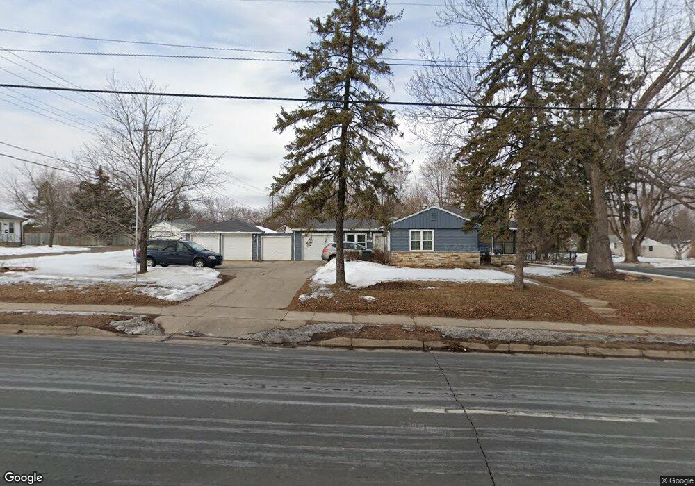1300 W 90th St, Bloomington, MN 55420 - photo 1