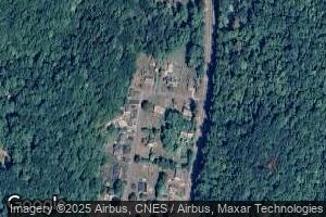 68 Raymur Dr, Russell, MA 01071
