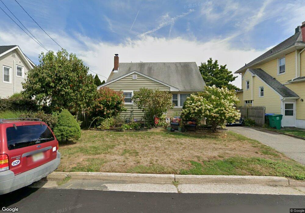 27 Russell Ave, Edison, NJ 08817 - photo 1