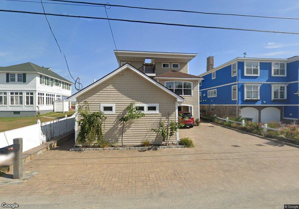 215 Atlantic Ave, Seabrook, NH 03874 - photo 1