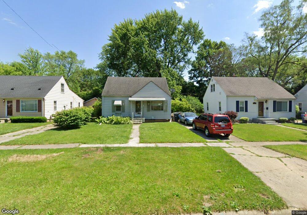 1423 Blueberry Ln, Flint, MI 48507 - photo 1