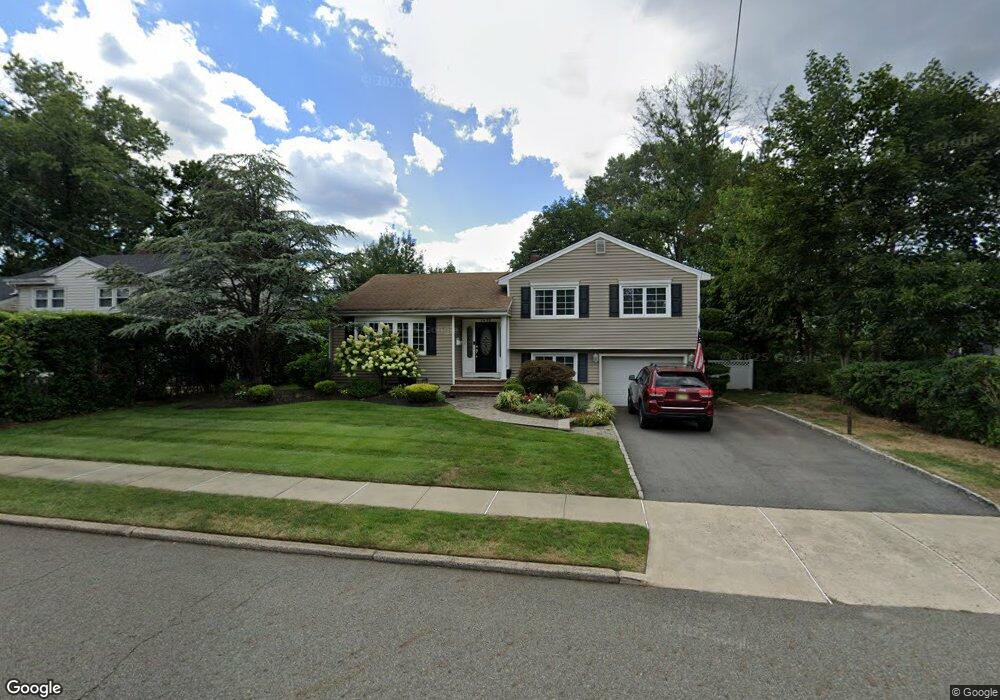 14-22 Lucena Dr unit 1X, Fair Lawn, NJ 07410 - photo 1