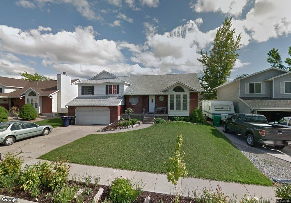 1359 W 1900 S, Woods Cross, UT 84087 - photo 1