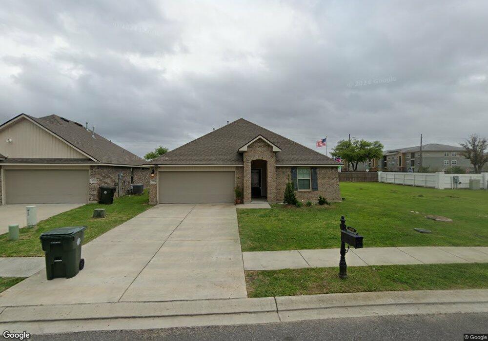 3865 E Lake Michele Cir, Lake Charles, LA 70607 - photo 1