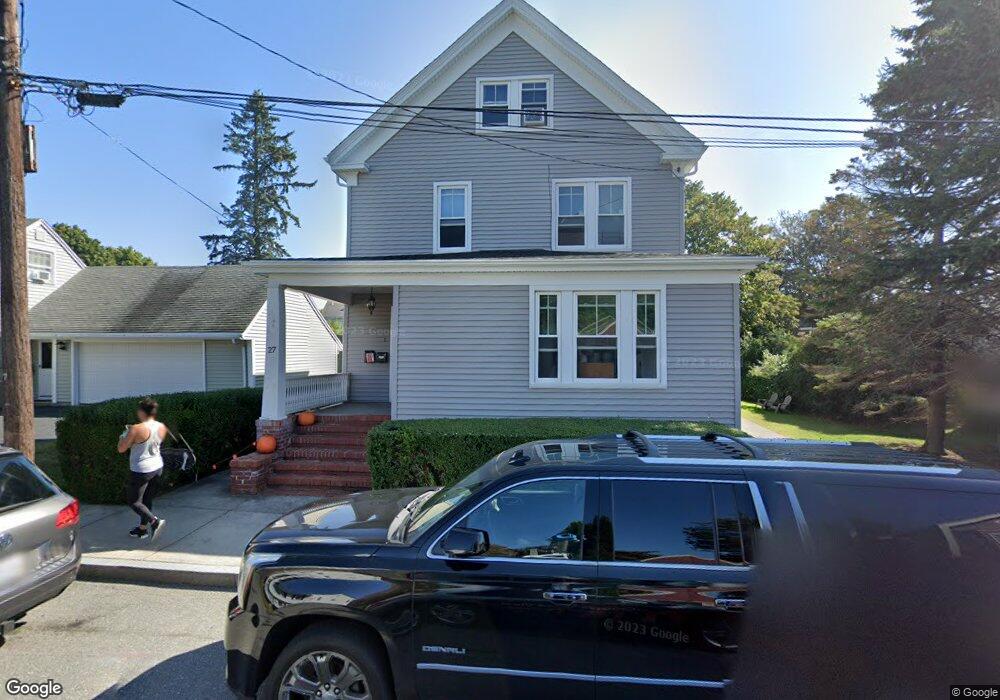27 Freeborn St, Newport, RI 02840 - photo 1