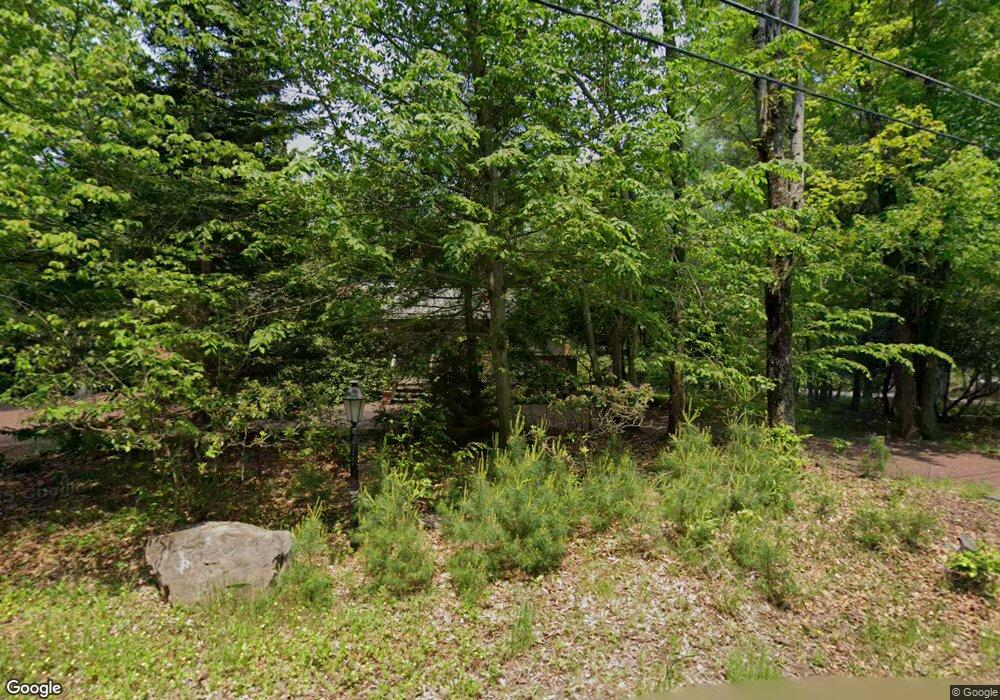 72 Lakeview Ct, Pocono Pines, PA 18350 - photo 1