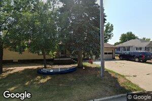 307 Jackson Ave W, Lisbon, ND 58054