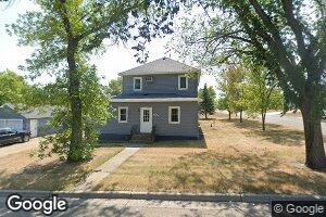 407 7th Ave W, Lisbon, ND 58054
