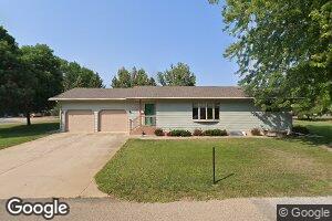 401 8th Ave E, Lisbon, ND 58054
