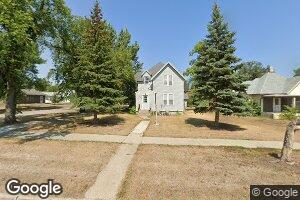 212 8th Ave W, Lisbon, ND 58054