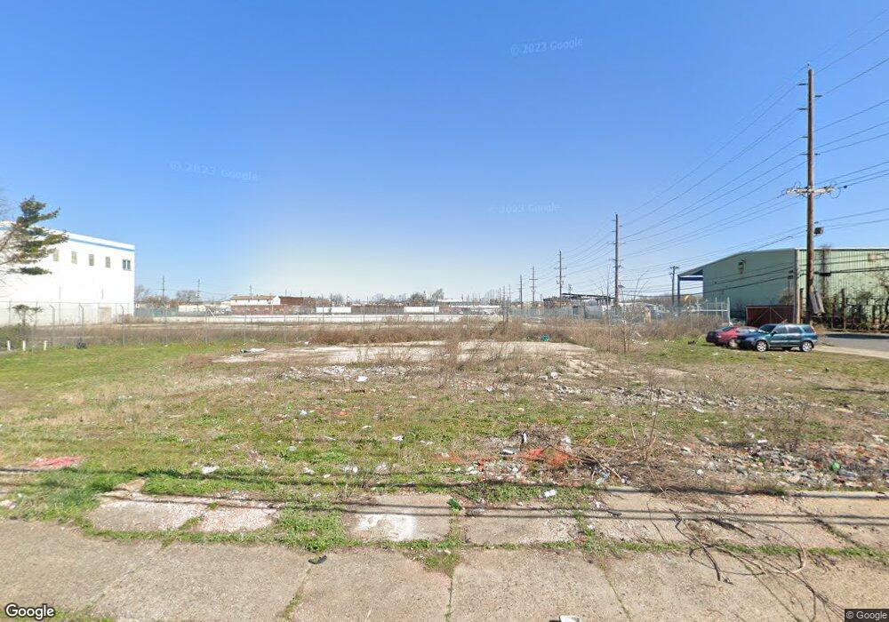 553 Jackson St, Camden, NJ 08104 - photo 1