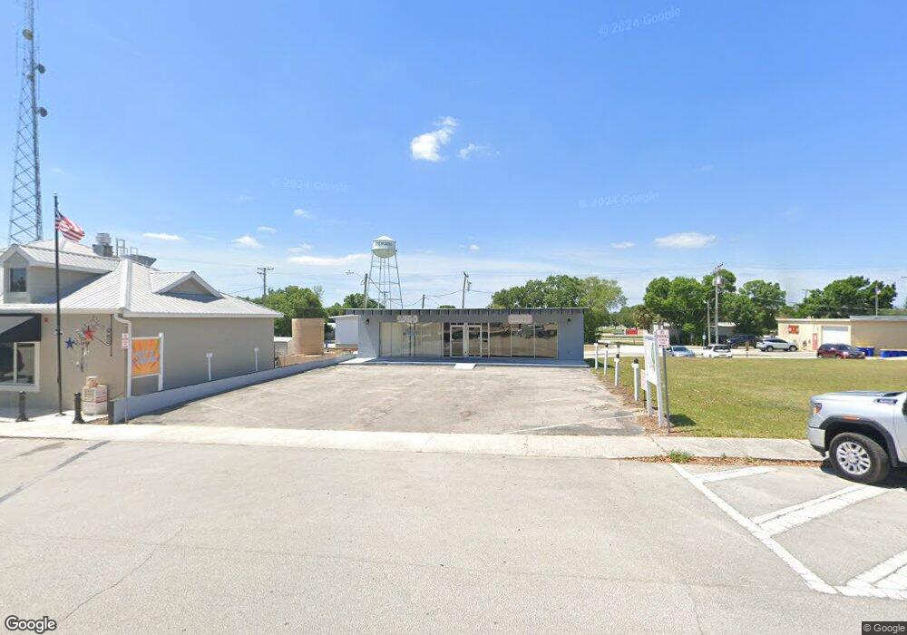 7 S Main Ave, Lake Placid, FL 33852 - photo 1