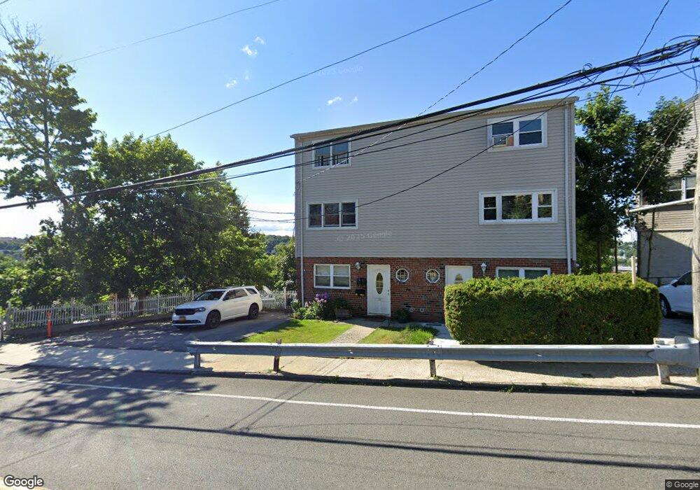 60 Frederic St, Yonkers, NY 10703 - photo 1