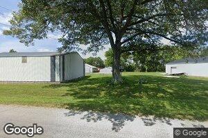 2933 N 250th St, Newton, IL 62448