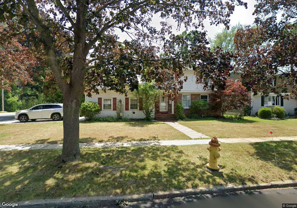 889 Castlebar Dr, North Tonawanda, NY 14120 - photo 1