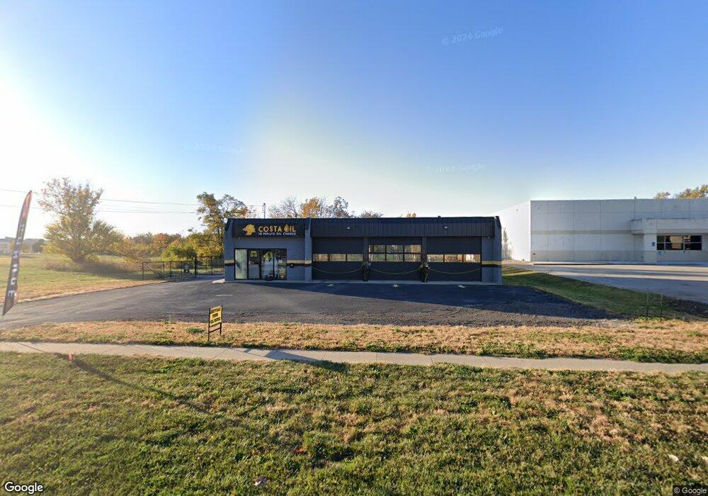 1217 1st Ave E, Newton, IA 50208 - photo 1