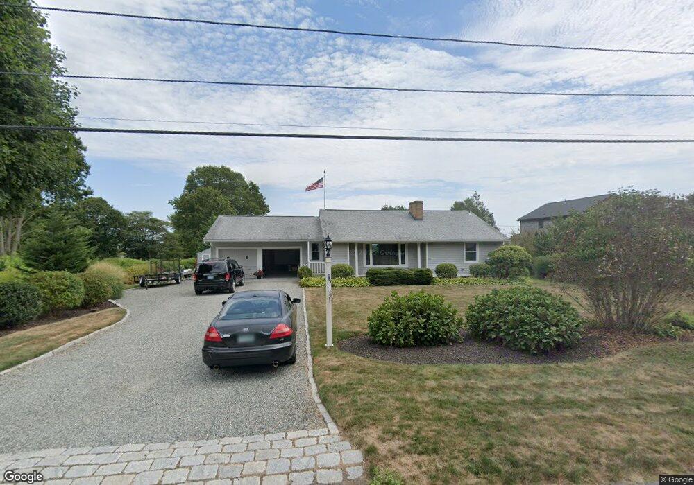 110 Sea View Ave, Wakefield, RI 02879 - photo 1