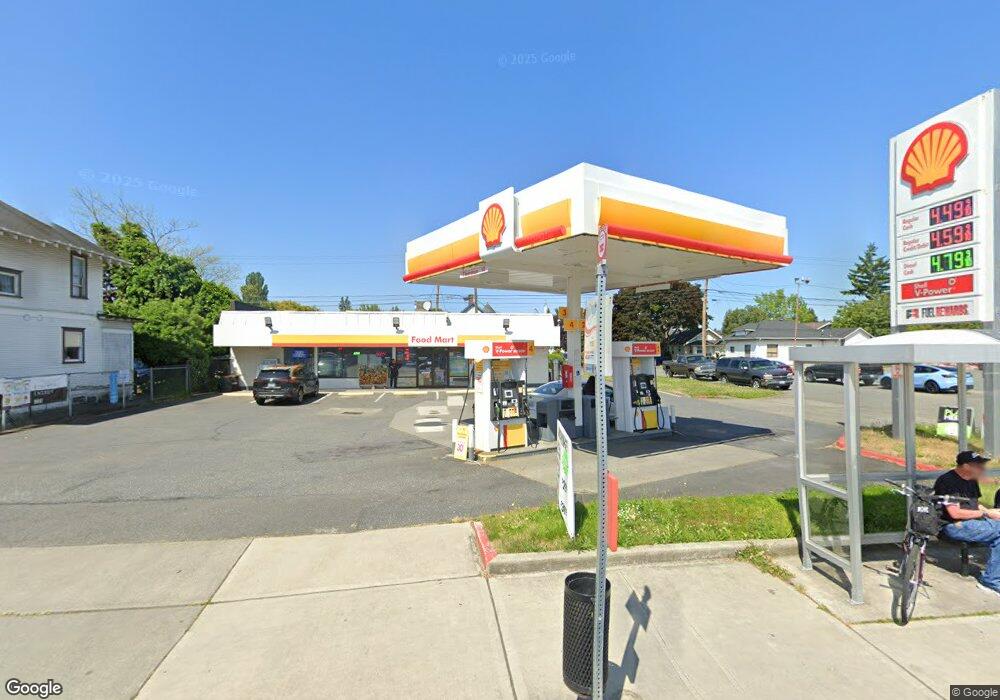 2102 Broadway, Everett, WA 98201 - photo 1