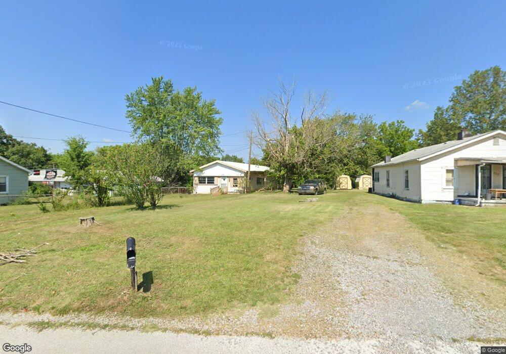 329 Buttermilk Rd, Hopkinsville, KY 42240 - photo 1