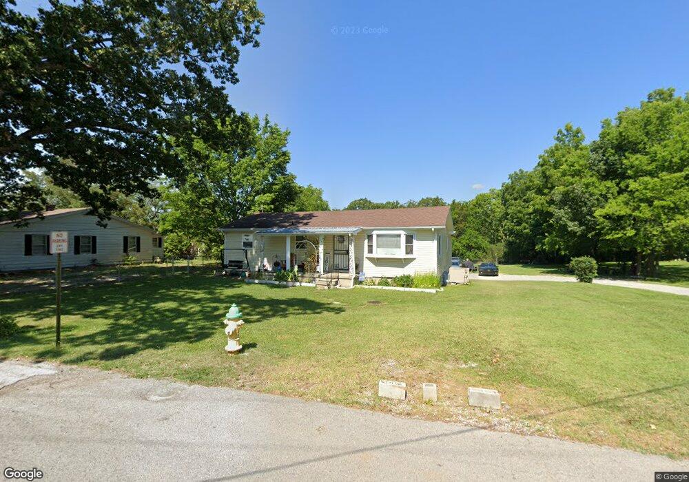 341 Buttermilk Rd, Hopkinsville, KY 42240 - photo 1