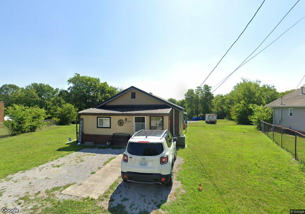 200 Buttermilk Rd, Hopkinsville, KY 42240 - photo 1
